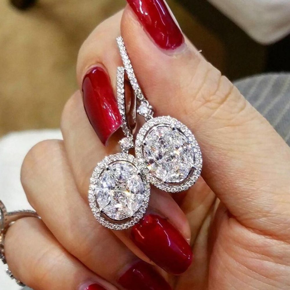 NEW 18K White Gold Oval Diamond Halo Earrings - Picture 3 of 3